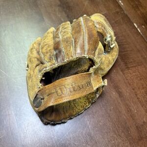 Vintage 40s Wilson Baseball Glove Professional A2974 Grip Stitch‎ USA Ball Hawk
